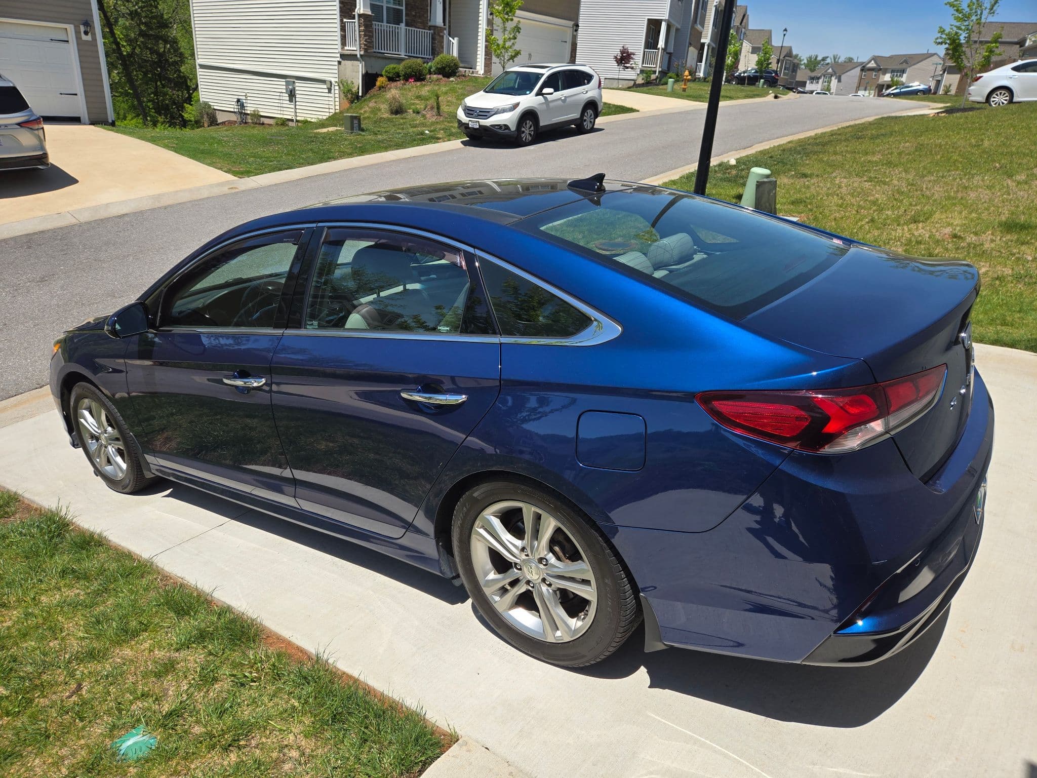 2018 HYUNDAI SONATA SPORT - Photo 2